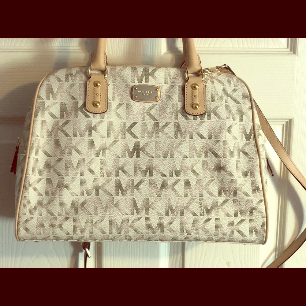 Michael Kors purse